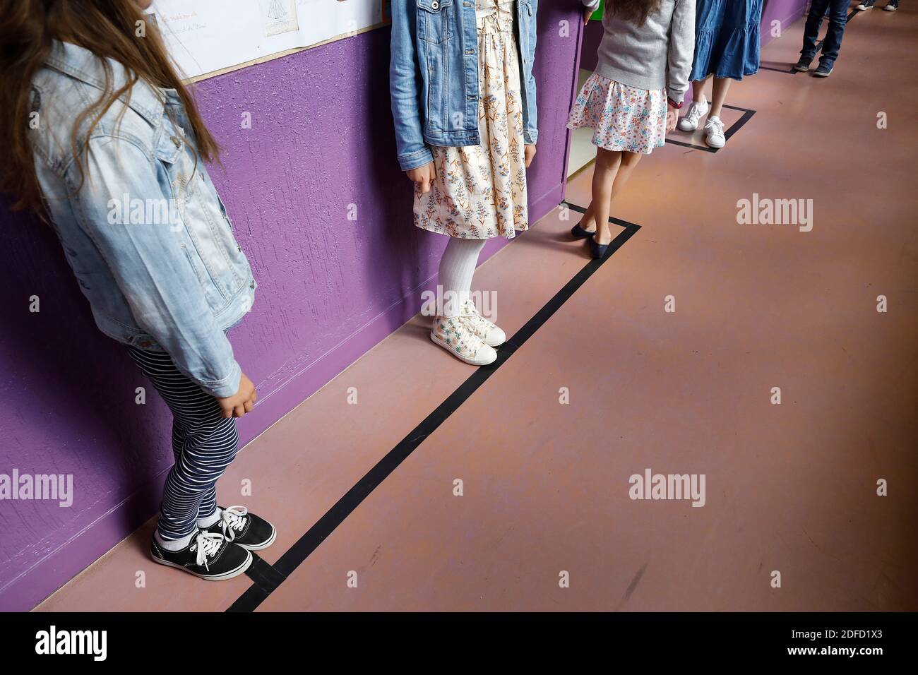 Scuola elementare a montrouge dopo il blocco, francia Foto Stock