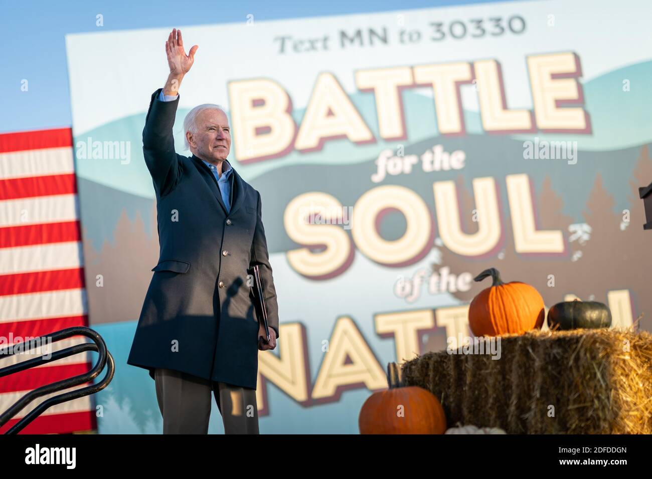 ST PAUL, MN, USA - 30 ottobre 2020 - il presidente democratico americano Joe Biden al Drive-in Rally alla zona fieristica dello stato del Minnesota - St. Paul, Minnesota, USA o Foto Stock