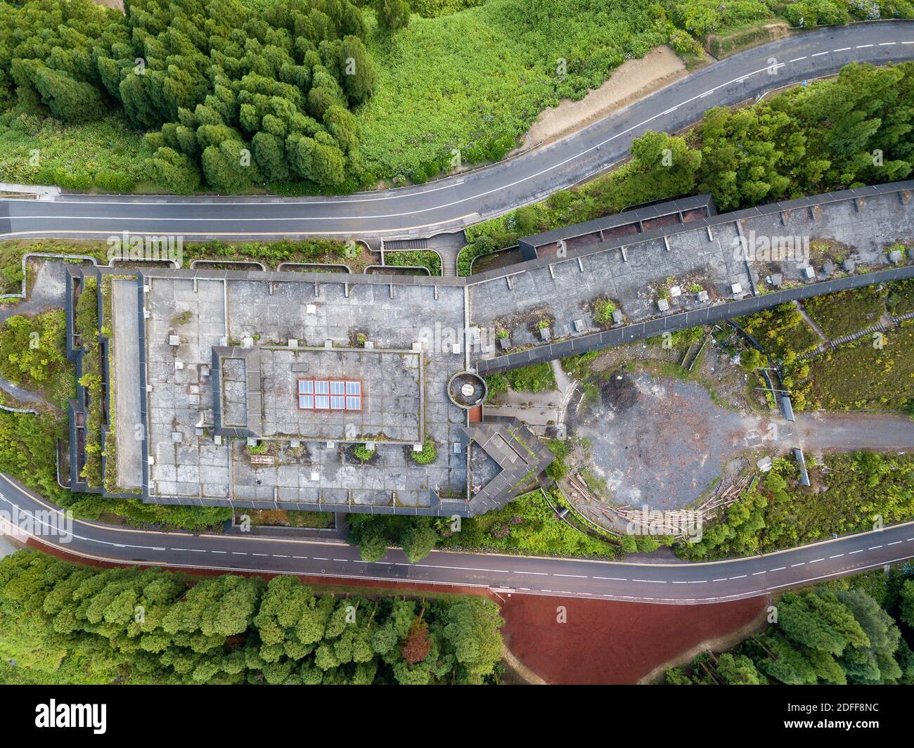 Punto di vista drone. Vista aerea della fotografia astratta. Paesaggio con belle texture sullo sfondo. Isola di Sao Miguel Azzorre, Portogallo. Col Foto Stock