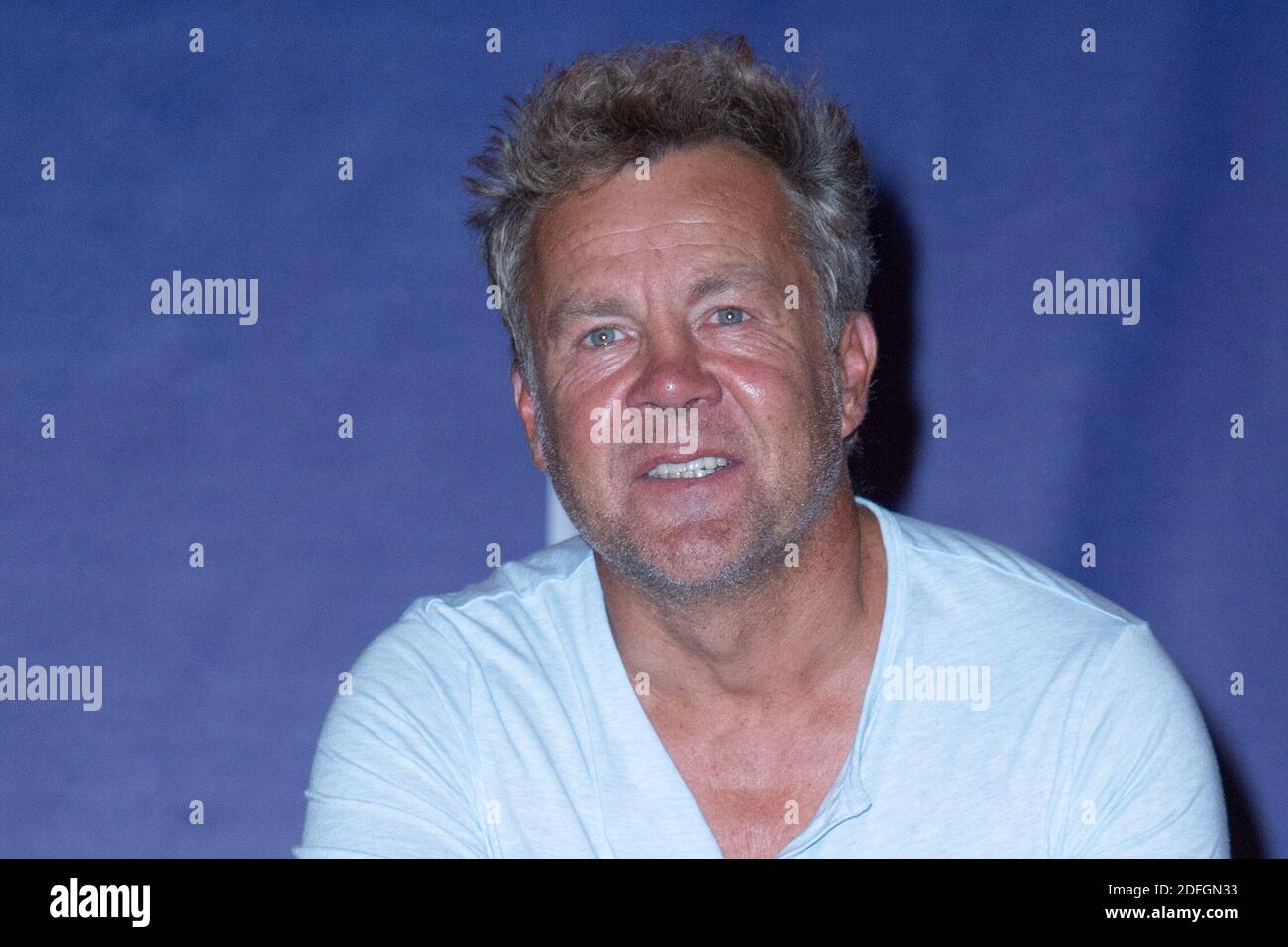Fred Epaud partecipa al le Mensonge Photocall nell'ambito dell'edizione speciale del 22° Festival de la Fiction Televiselle che di solito si svolge a la Rochelle, ma a titolo eccezionale si svolge al teatro Folies Bergeres di Parigi, in Francia, a causa della crisi del Covid-19 del 18 settembre 2020. Foto di Aurore Marechal/ABACAPRESS.COM Foto Stock