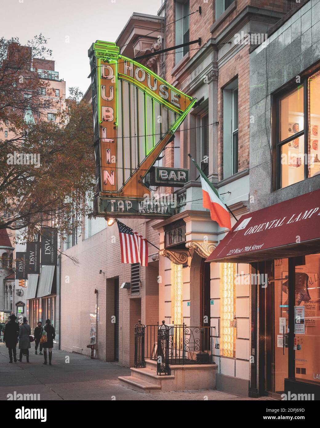 L'insegna Dublin House nell'Upper West Side, Manhattan, New York City Foto Stock
