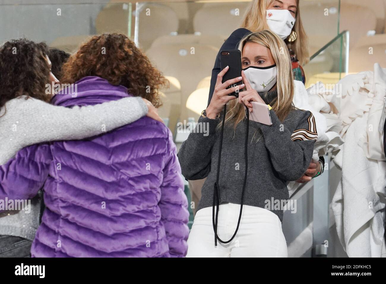 La sorella di Rafael Nadal, María Isabel Nadal, frequenta il tennis Open allo stadio Roland Garros il 11 ottobre 2020 a Parigi, Francia. Foto di Laurent Zabulon/ABACAPRESS.COM Foto Stock
