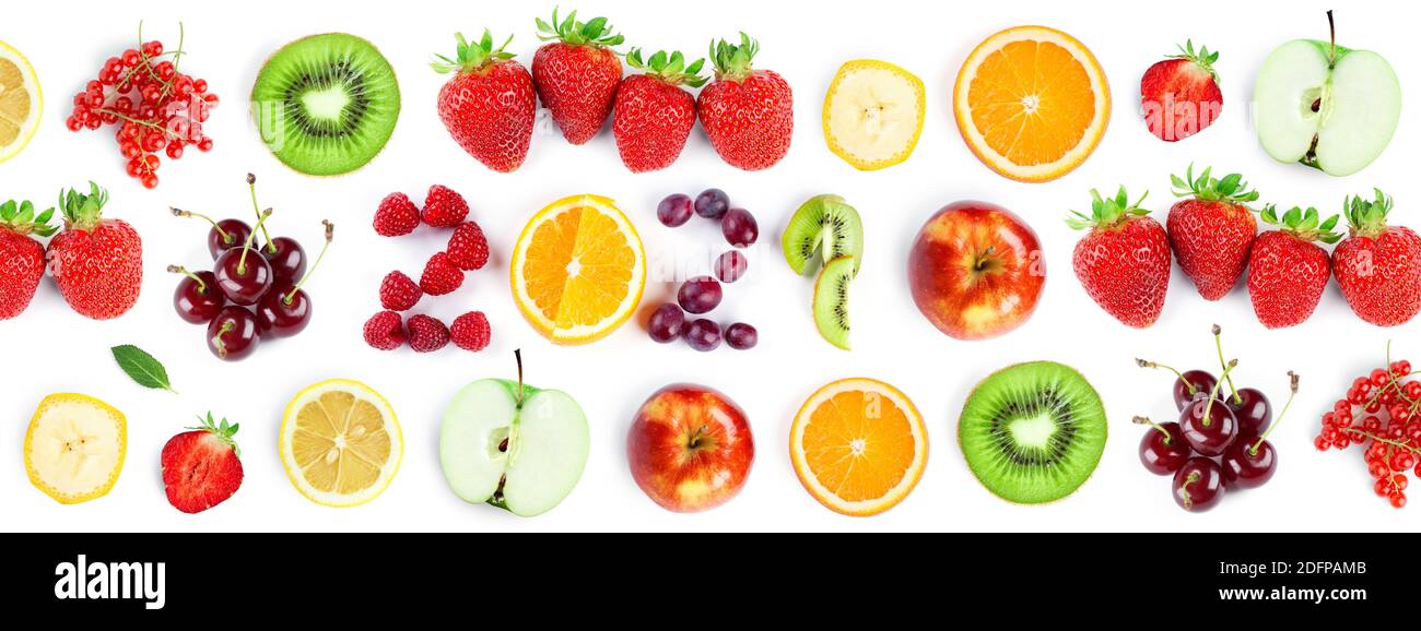Frutta. Il nuovo anno 2021 è fatto di frutta su sfondo bianco. Cibo sano. Texture Foto Stock