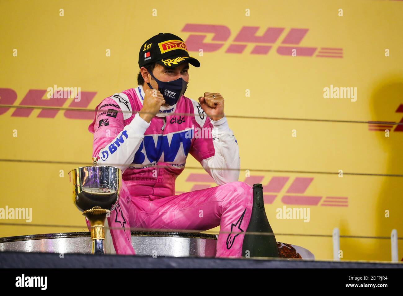 Sakhir, Bahrein. 06 dicembre 2020. PEREZ Sergio (mex), Racing Point F1 RP20, ritratto, podio durante la Formula 1 Rolex Sakhir Grand Prix 2020, dal 4 al 6 dicembre 2020 sul circuito Internazionale del Bahrain, a Sakhir, Bahrain - Foto Antonin Vincent / DPPI / LM Credit: Paola Benini/Alamy Live News Foto Stock