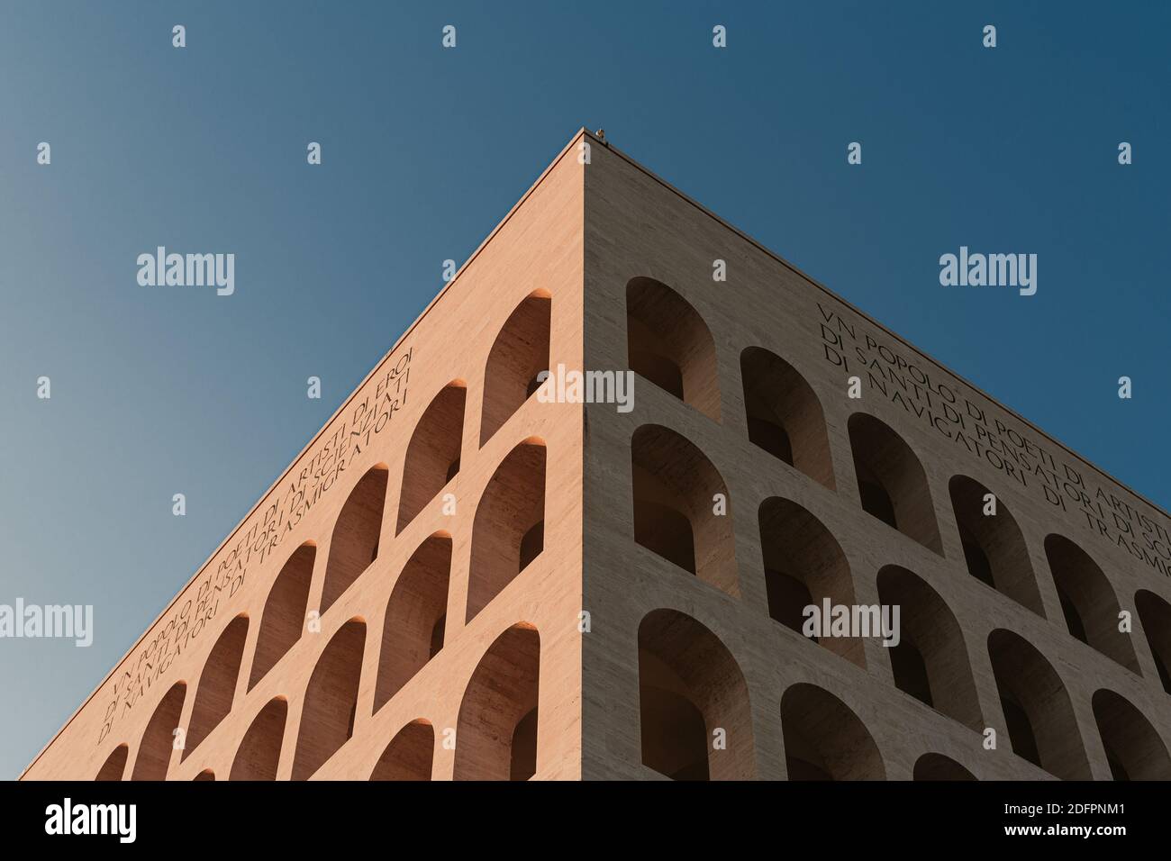 Palazzo della civiltà italiana a Roma Foto Stock