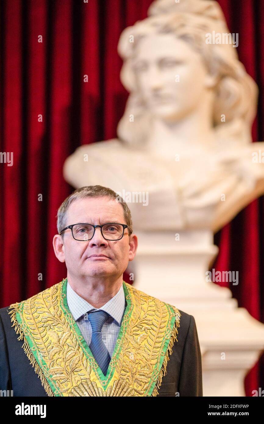 Jean-Pierre Hubbsch Grand Maitre du Grand Orient de France a son bureau de la rue Cadet Siege du GODF. Parigi, Francia, 3 ottobre 2018. Foto di Vernier/JBV News/ABACAPRESS.COM Foto Stock