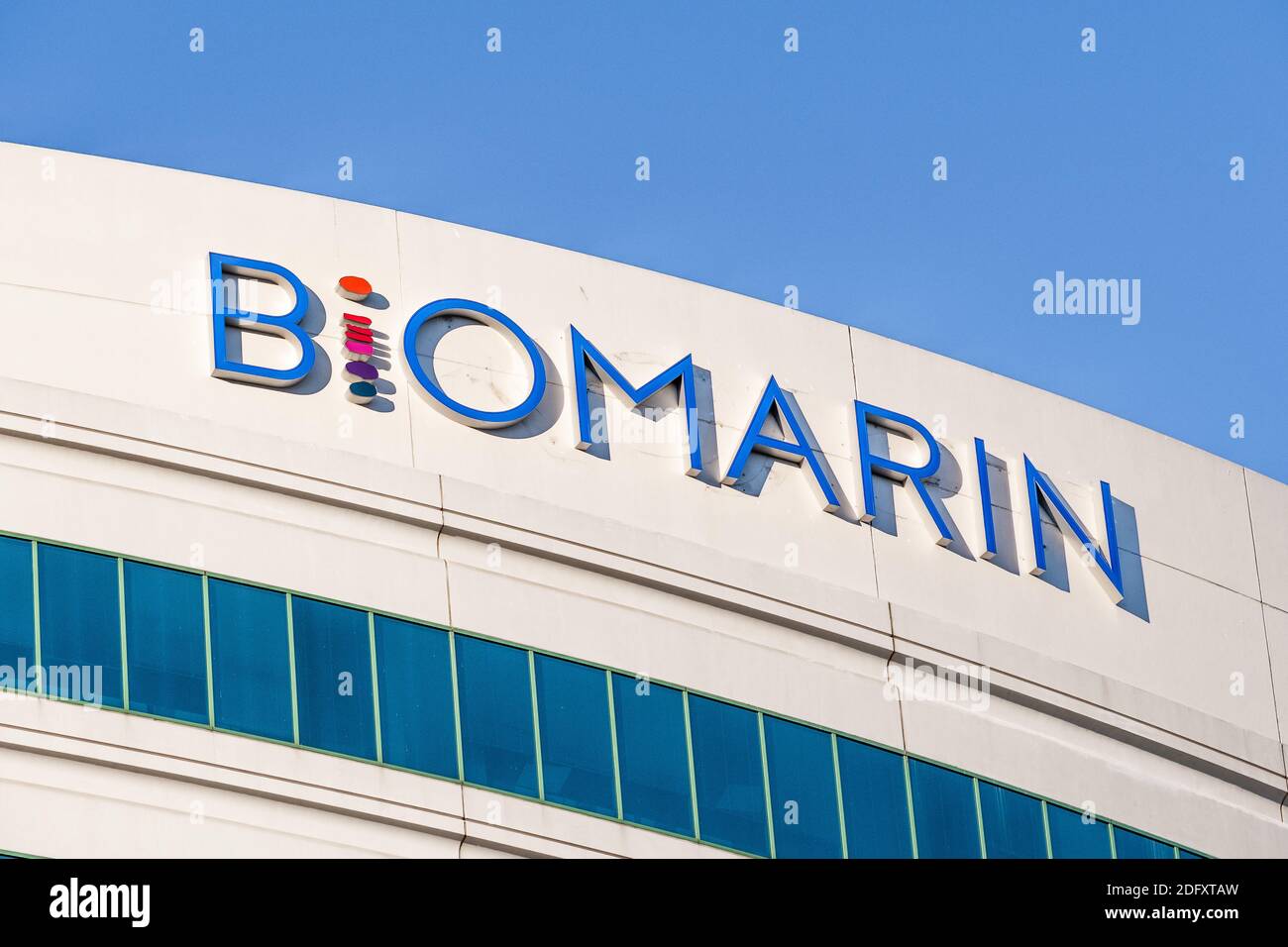 Set 21, 2020 Brisbane / CA / USA - il logo BioMarin presso la loro sede centrale in Silicon Valley; BioMarin Pharmaceutical Inc. È un co americano di biotecnologia Foto Stock