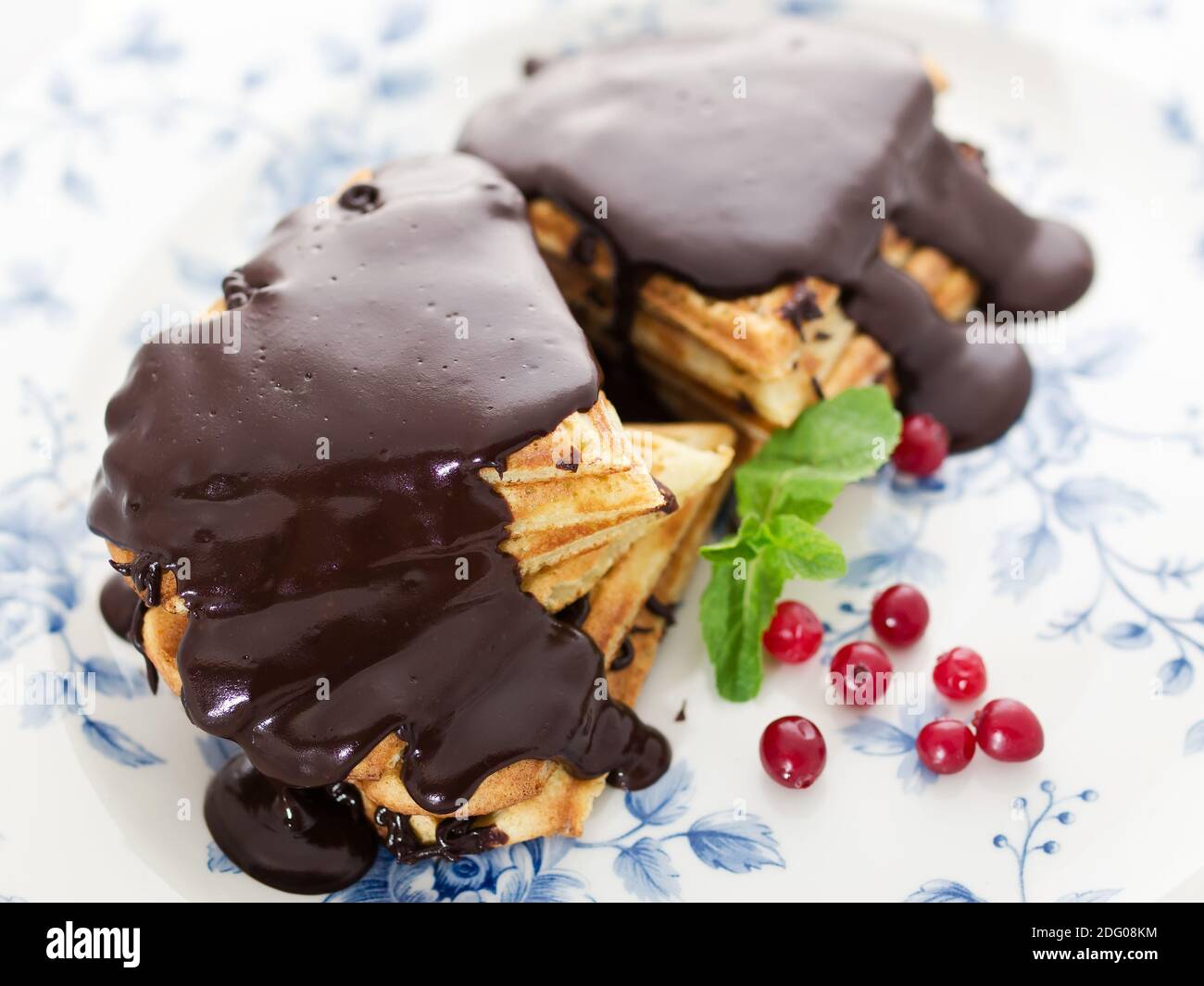 Waffle belgi al cioccolato fondente Foto Stock