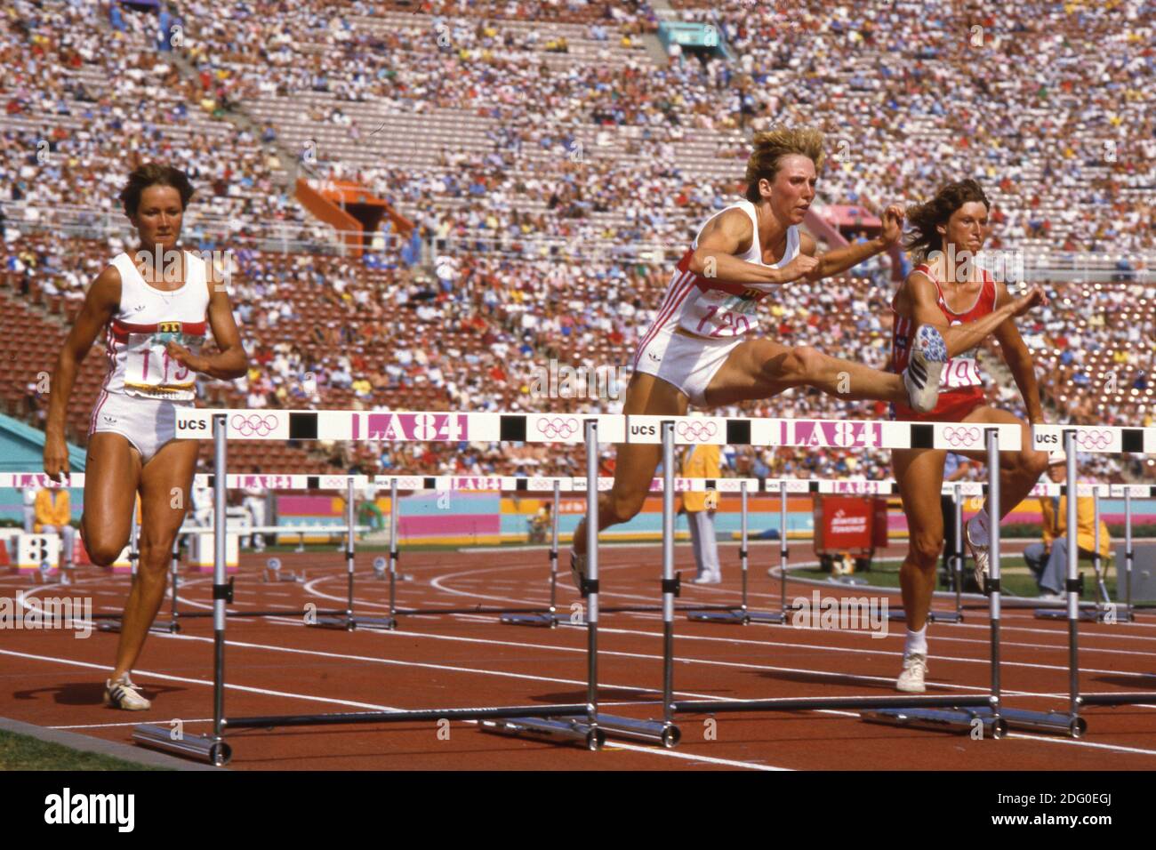 Sabine EVERTS, (witte) Germania, atletica, eptathlon, eptathlon, azione Huerdenlauf, 100m Huerden, a sinistra: Birgit DRESSEL, giochi del XXIII. Olimpiadi 1984 Giochi estivi a Los Angeles USA dal 28.07. Fino al 08/12/1984, 08/03/1984. Â | utilizzo in tutto il mondo Foto Stock