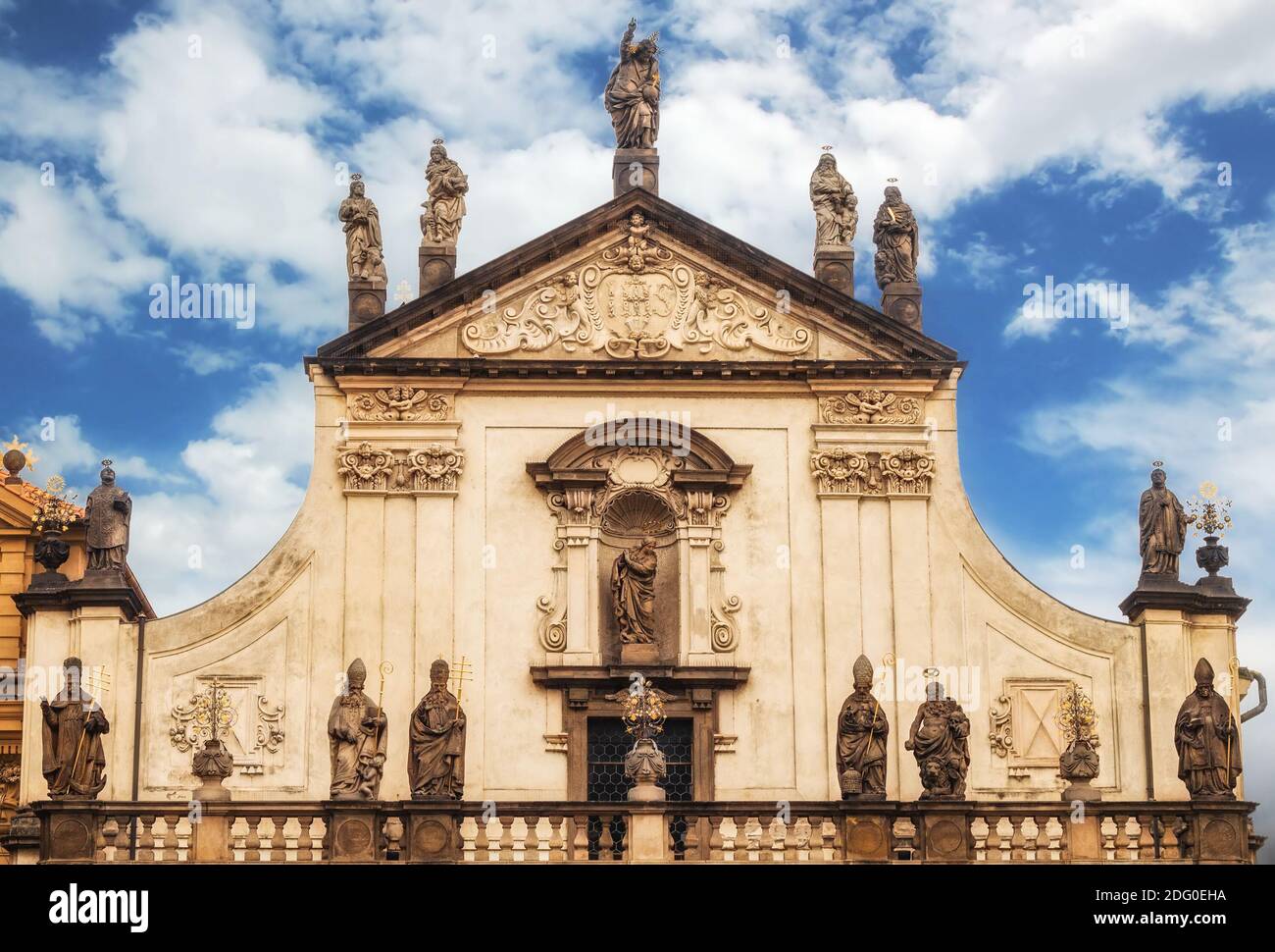 Dettagli della facciata di San Salvatore (St. Salvador), Praga Foto Stock