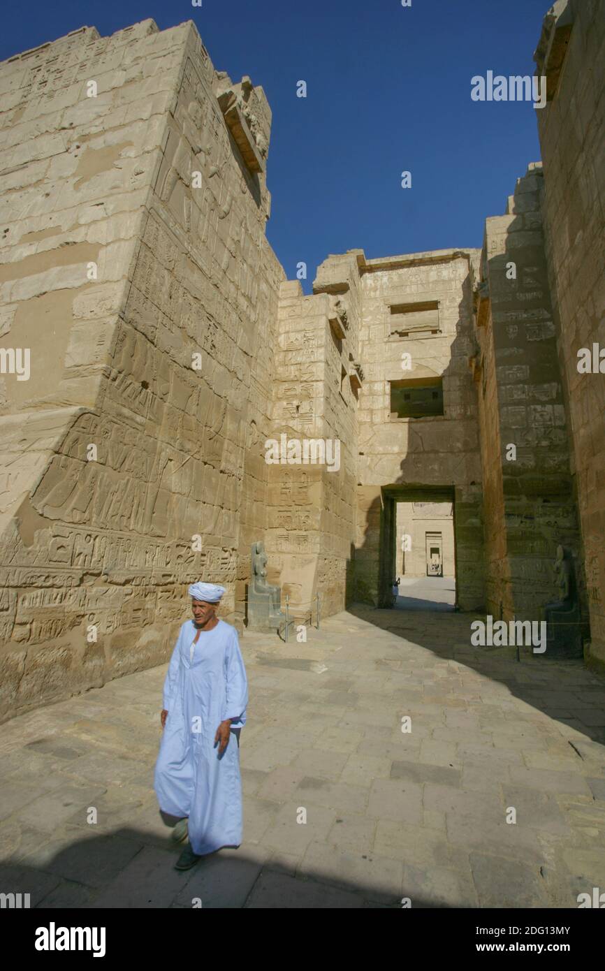 TEMPIO DI MEDINET HABU, EGITTO Foto Stock