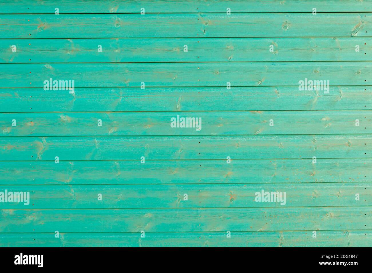 pannelli in legno verniciati di verde, stagionato. Concetto di fondo. Foto Stock
