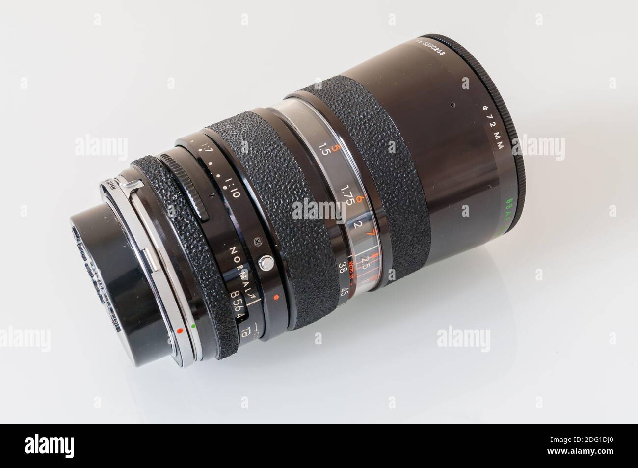 Obiettivo fotografico per la mia fotocamera reflex Olympus OM-1 Vantage Foto Stock