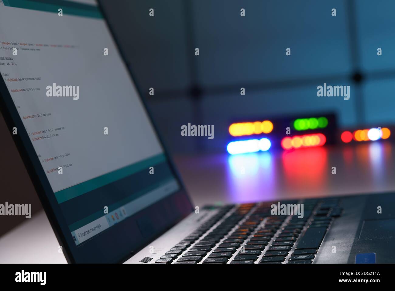 Codice programma del calcolatore sullo schermo del portatile Foto Stock