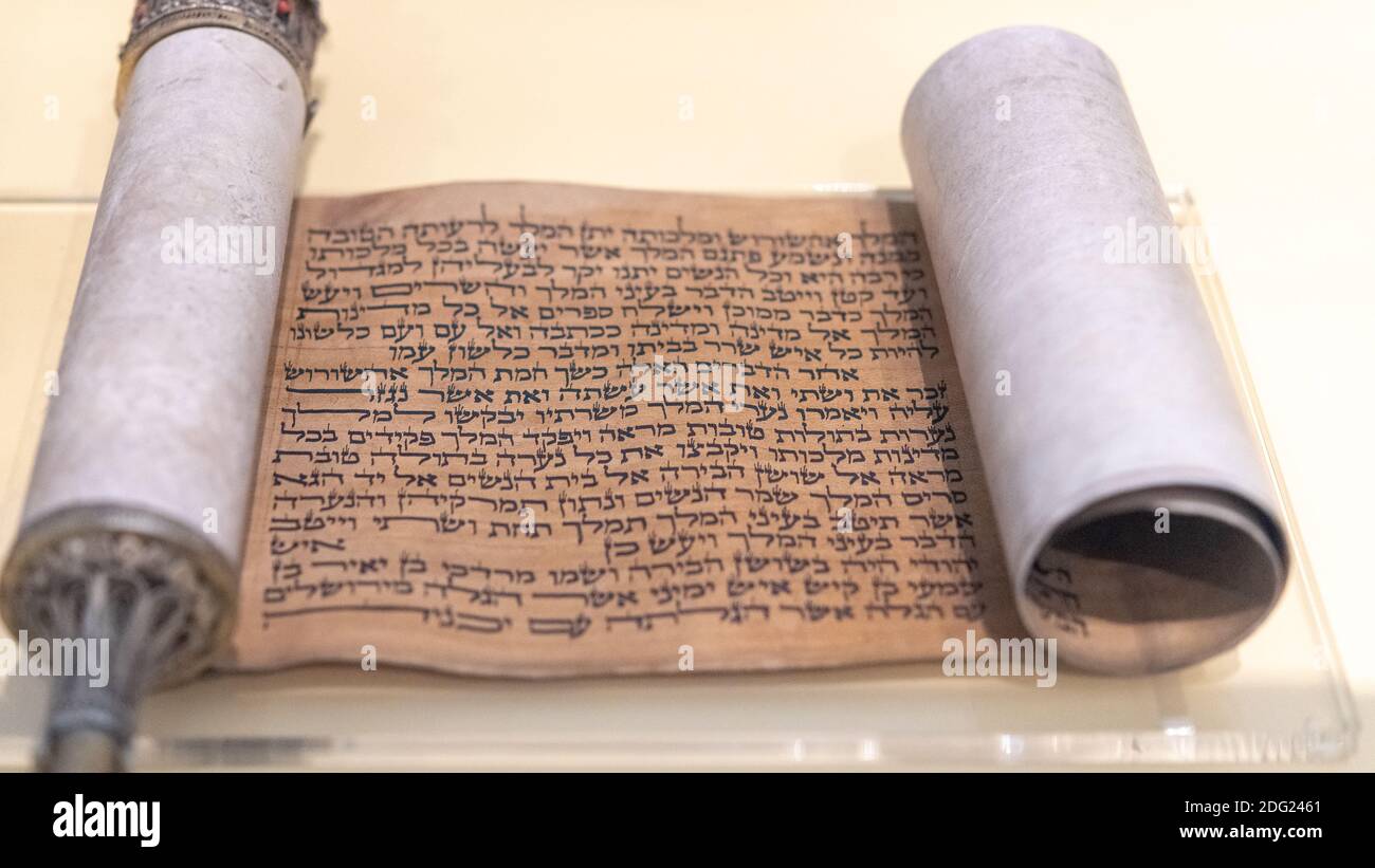 Testi biblici antichi in una mostra al Royal Ontario Museum. Il luogo è una delle principali attrazioni turistiche. Foto Stock