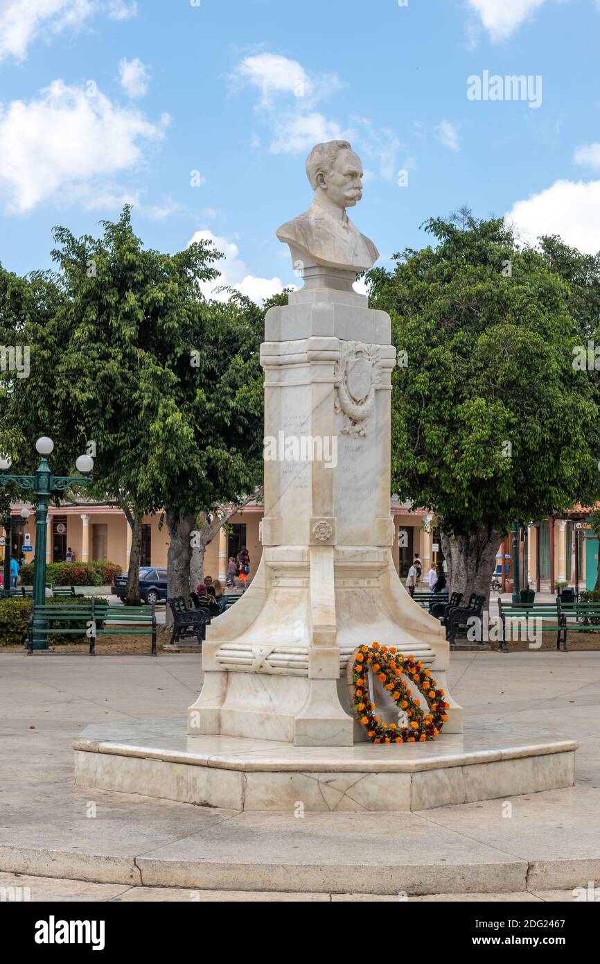 Jose Marti busto nel parco pubblico dello stesso nome che è un punto di riferimento locale Foto Stock