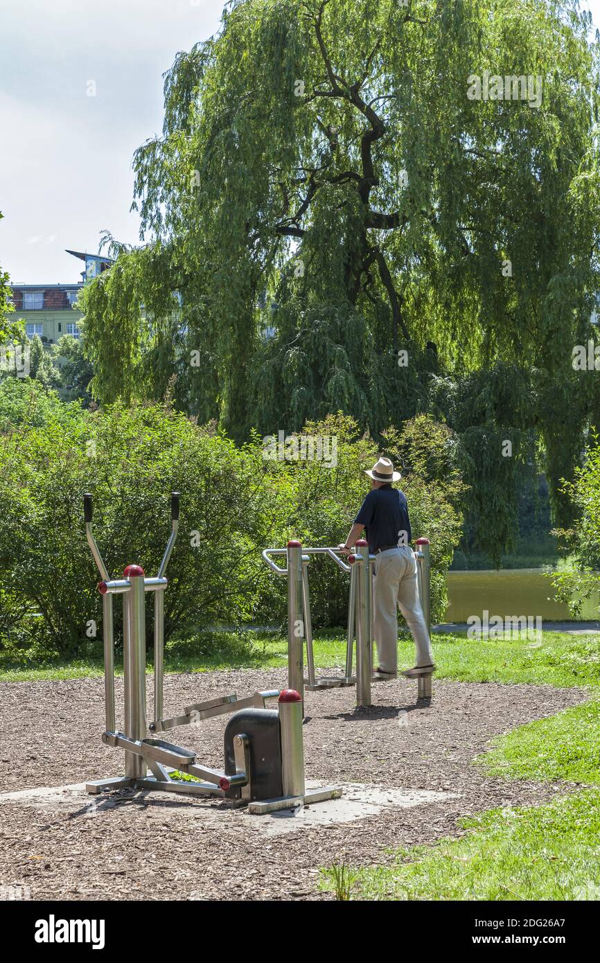 Centro fitness nel parco Foto Stock