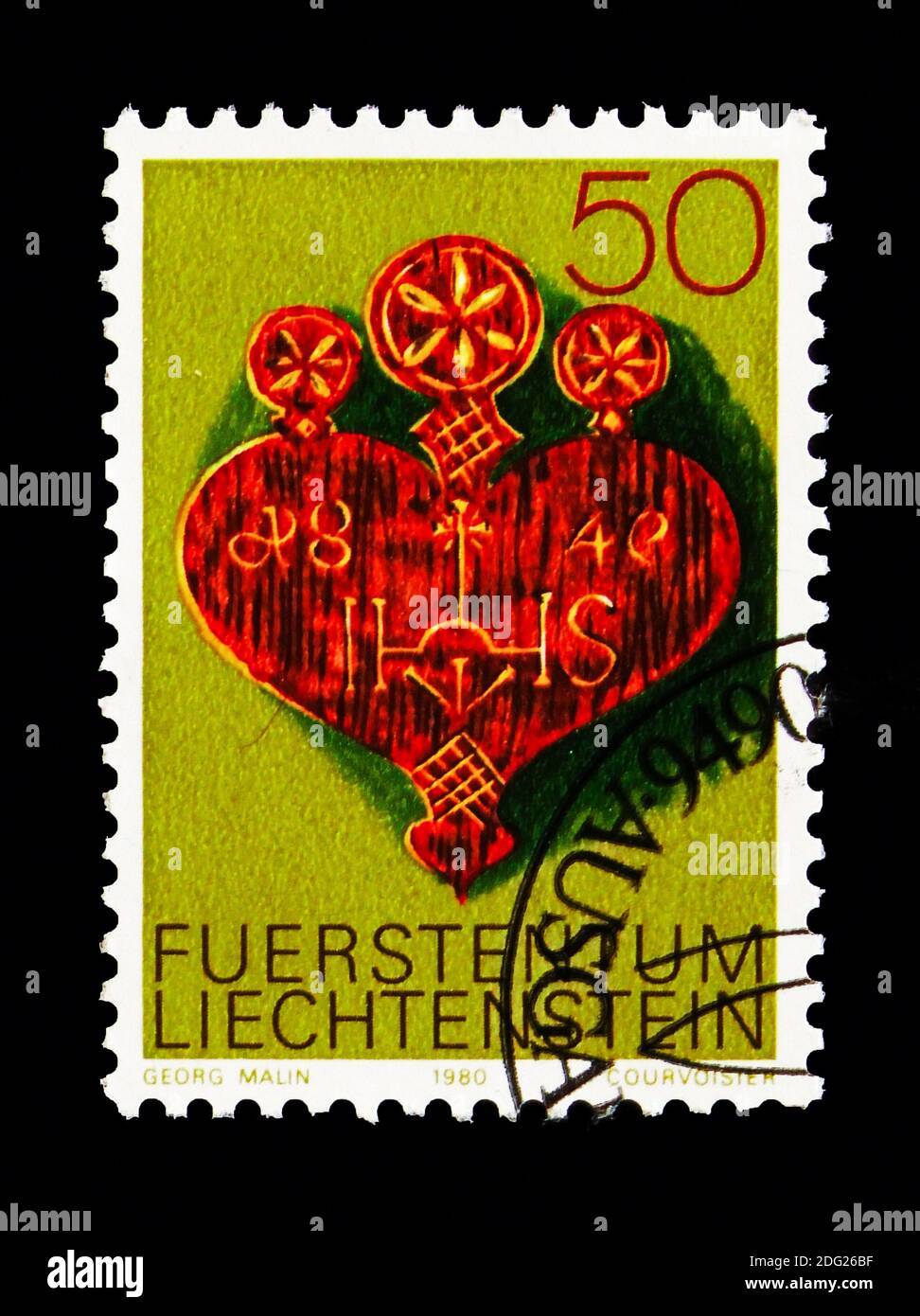 MOSCA, RUSSIA - 18 AGOSTO 2018: Un francobollo stampato nel Liechtenstein mostra manufatti delle Alpi, Alpine Dairy Farming Implements serie, circa 1980 Foto Stock