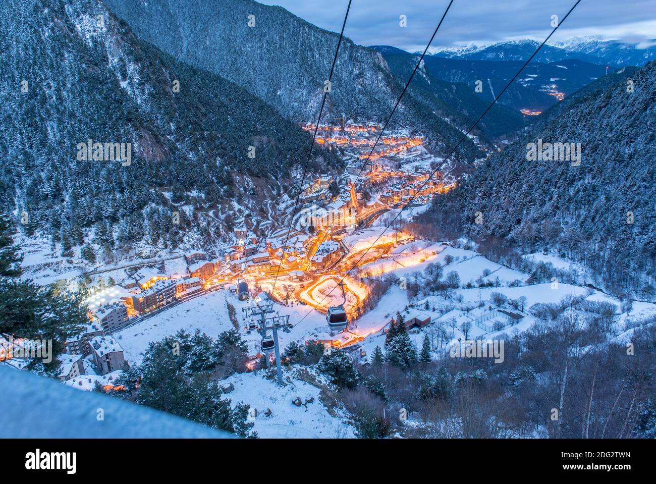 Paesaggio urbano di Arinsal, la Massana, Andorra in inverno. Foto Stock