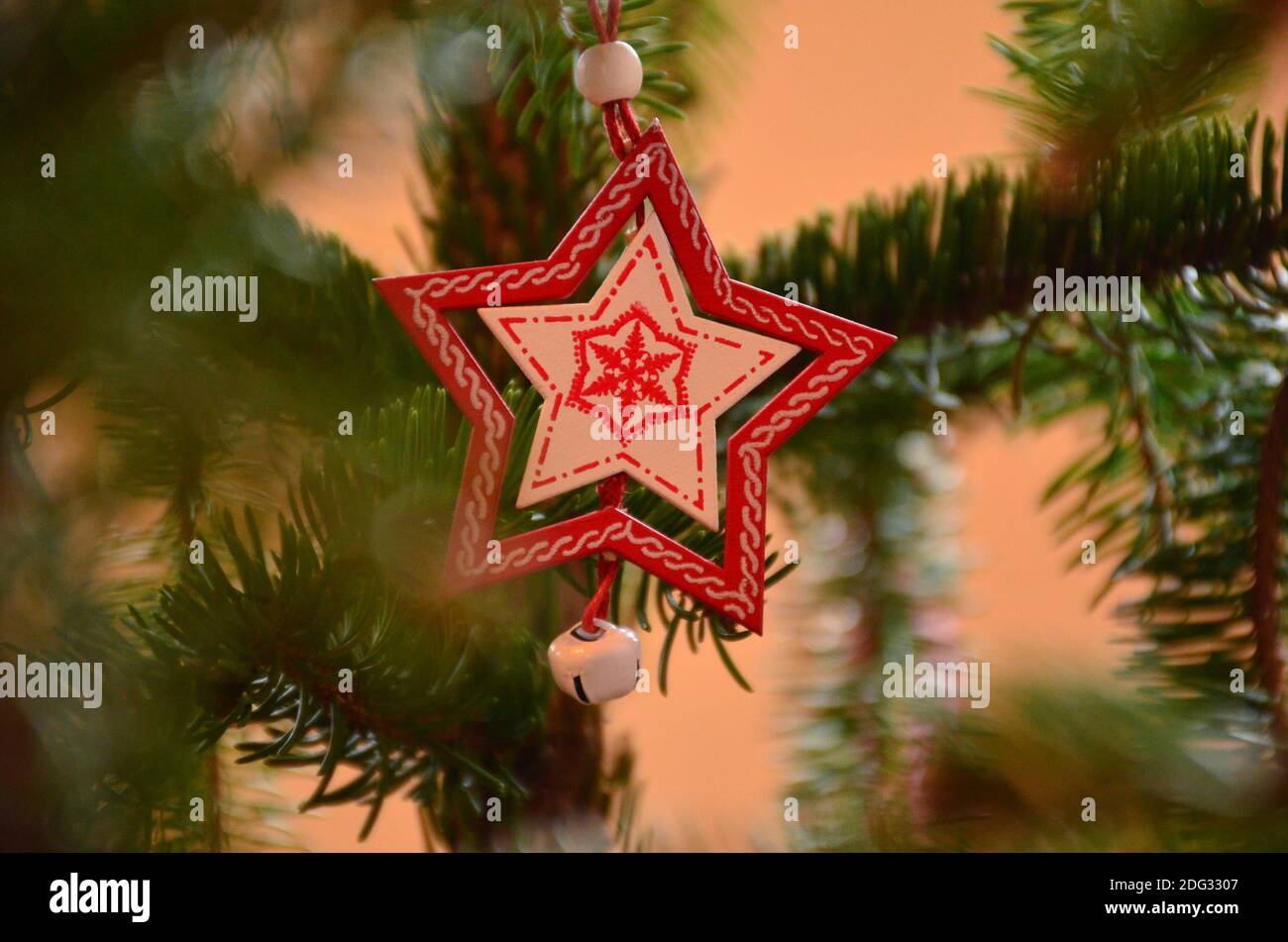 Primo piano di albero di Natale. Foto di alta qualità Foto Stock