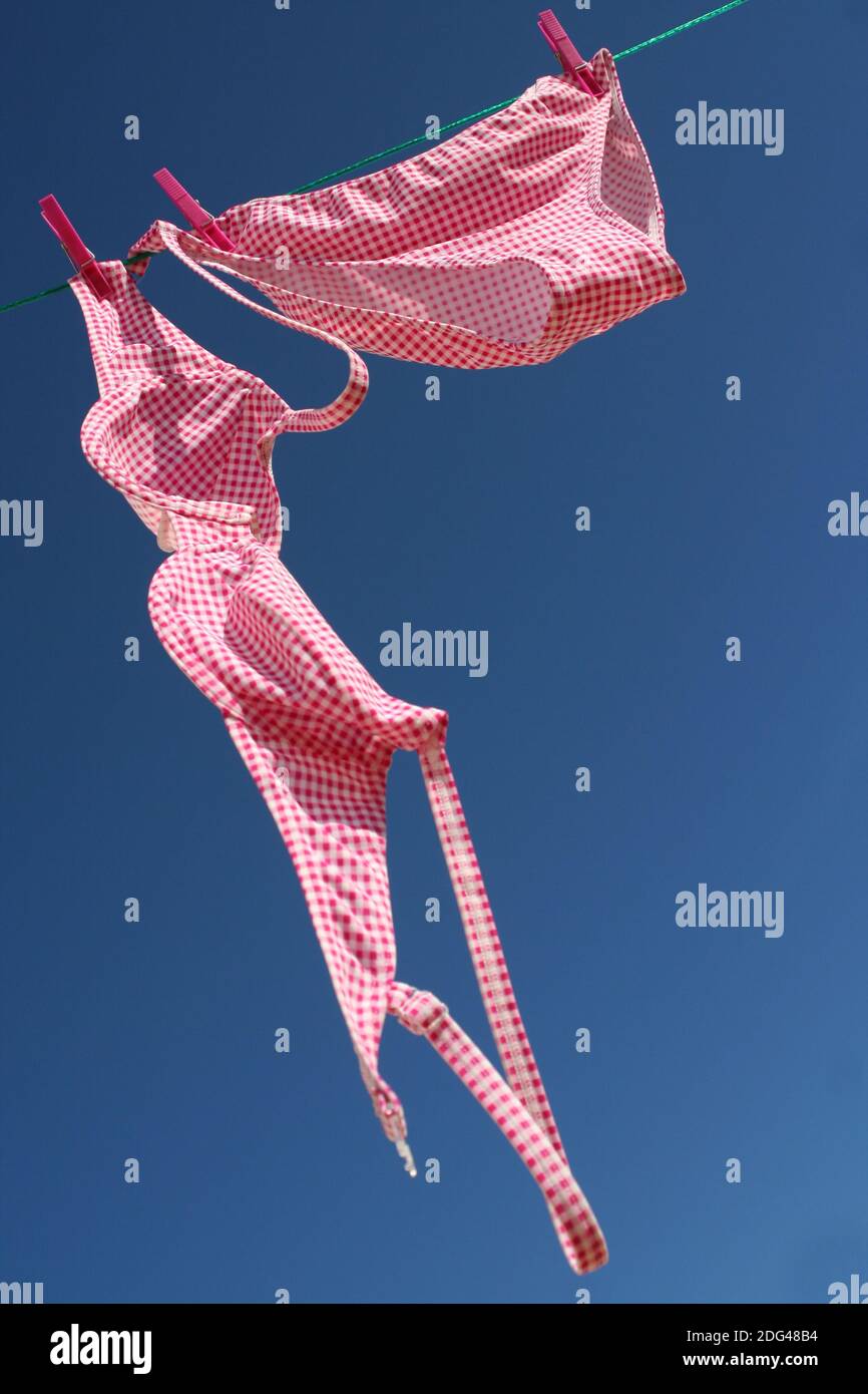 Bikini nel vento Foto Stock