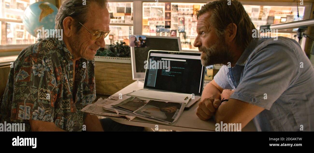 WANDER, da sinistra: Tommy Lee Jones, Aaron Eckhart, 2020. © Saban Films / Courtesy Everett Collection Foto Stock