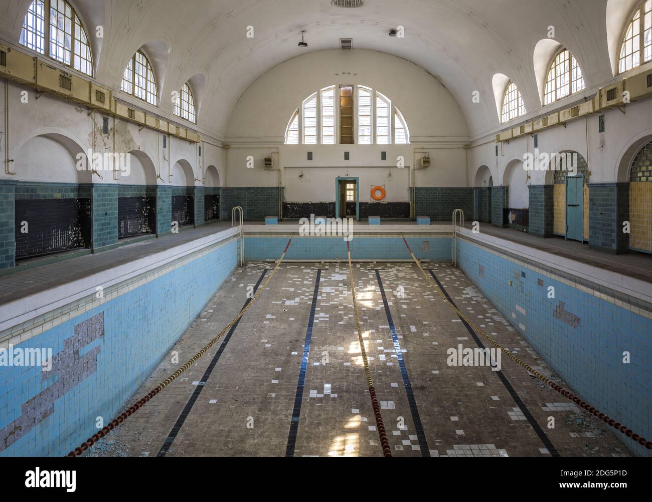 Piscina coperta Foto Stock