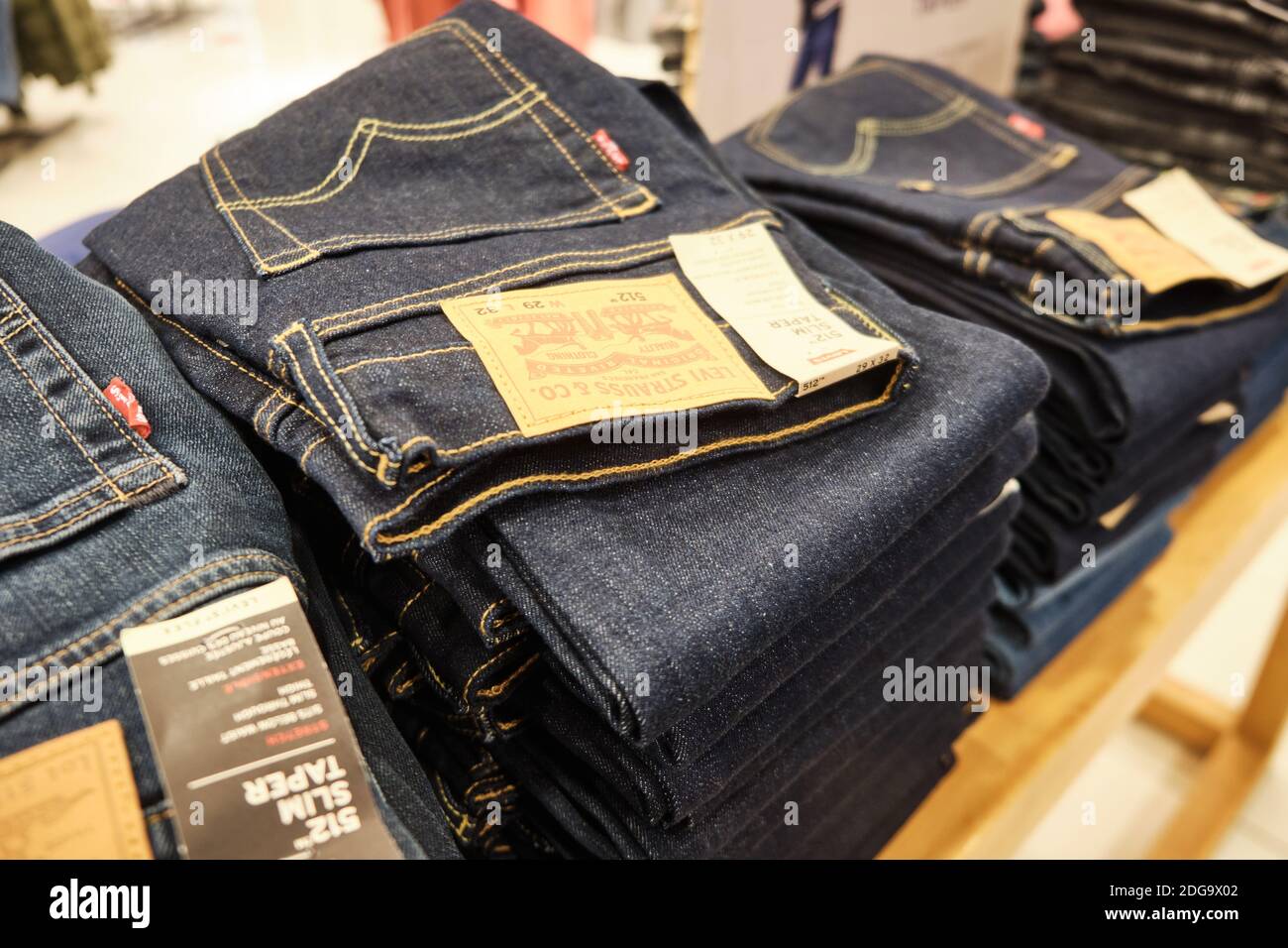Levi 501 Immagini e Fotos Stock - Alamy