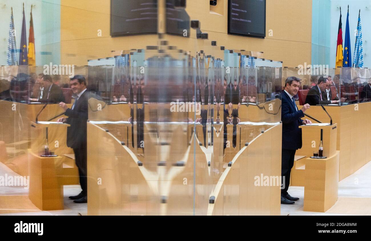 Monaco, Germania. 8 dicembre 2020. Markus Söder (CSU), Ministro Presidente della Baviera, fa la sua dichiarazione di governo durante la sessione del parlamento bavarese. Credit: Peter Kneffel/dpa/Alamy Live News Foto Stock