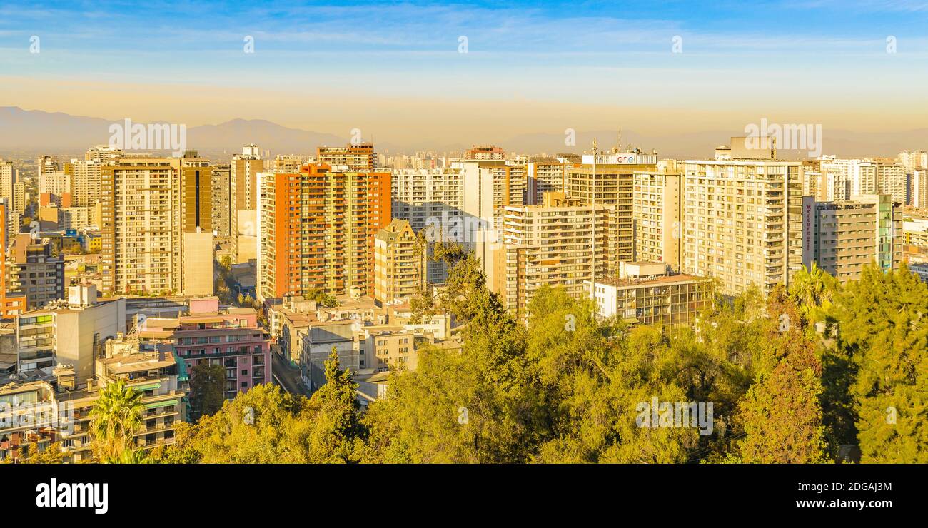 Paesaggio urbano aereo, Santiago del Cile Foto Stock