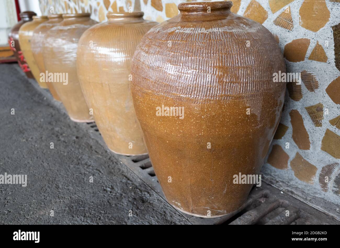 File di bevande alcoliche fermentate Foto Stock