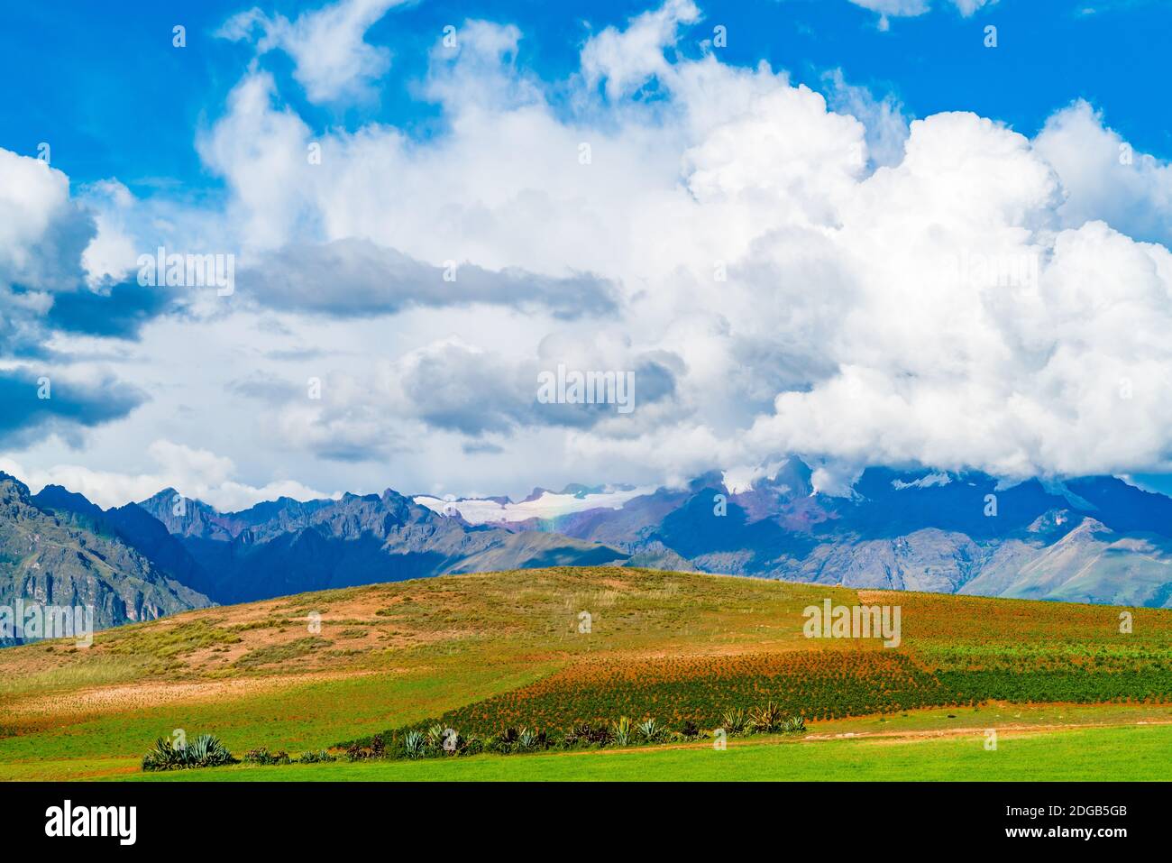Vista della valle sacra degli Incas vicino Cusco Foto Stock