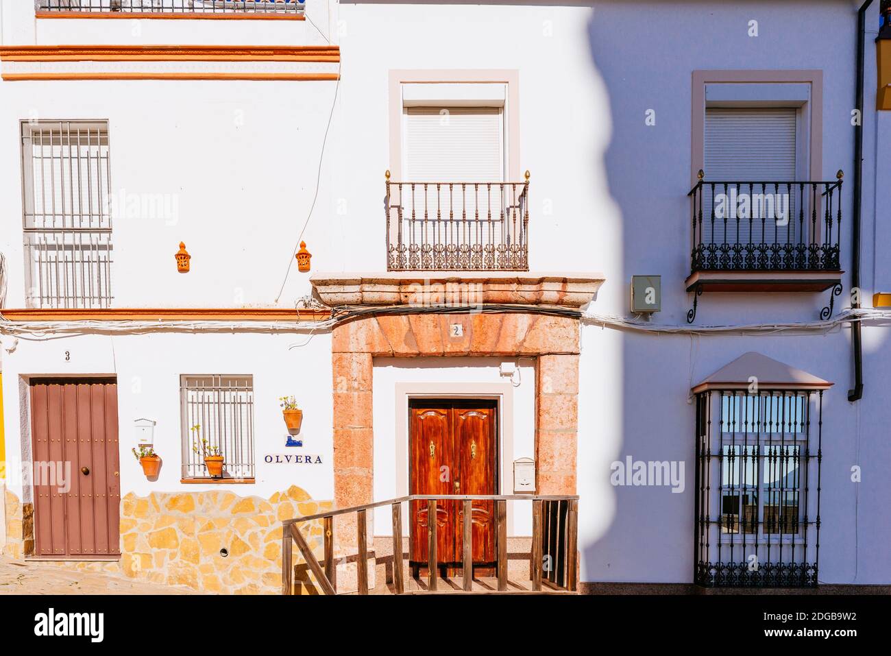 Dettagli della facciata storica della casa. Olvera, Cádiz, Andalusia, Spagna, Europa Foto Stock