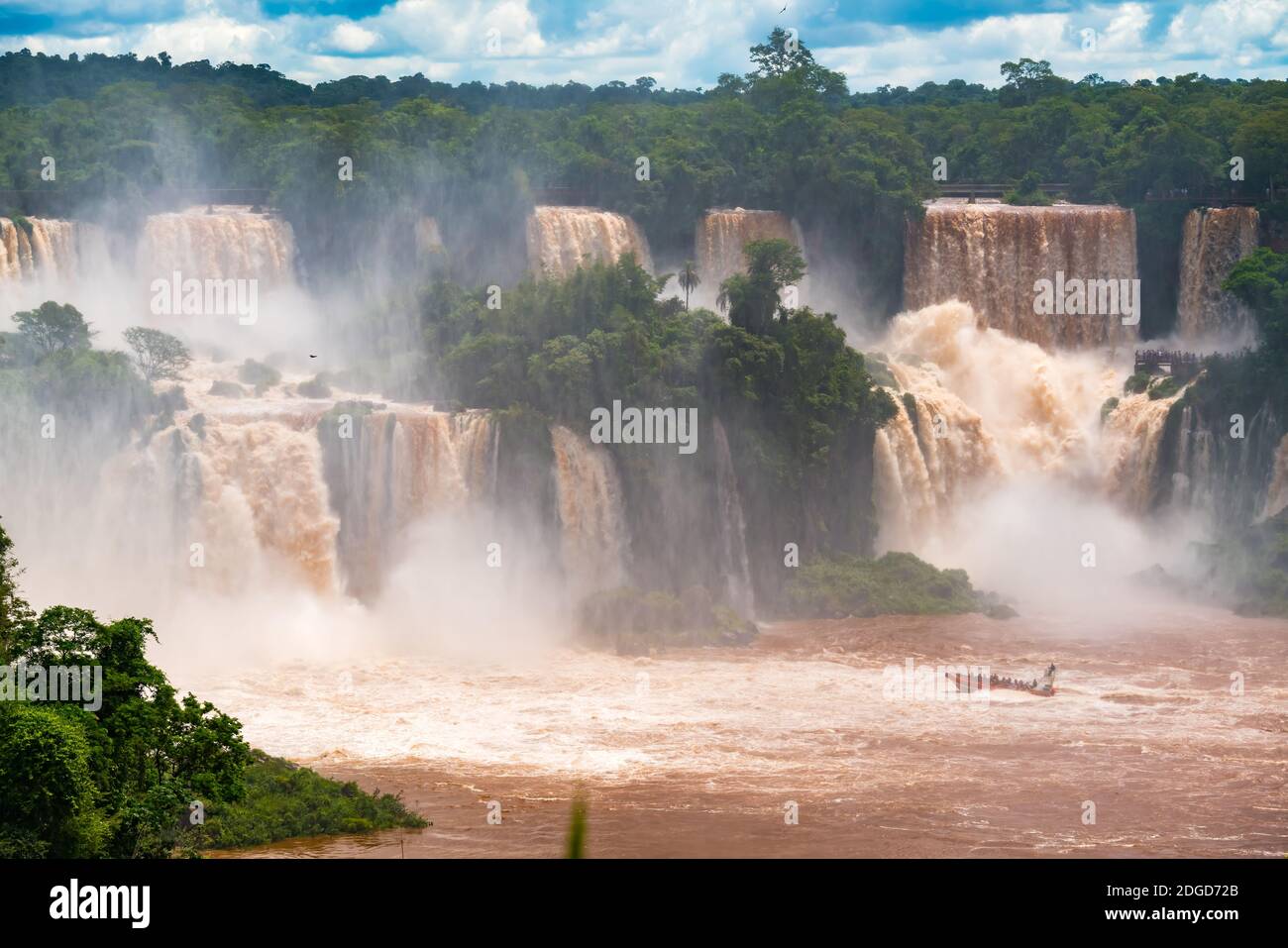 Vista delle Cascate di Iguazu sul lato del Brasile Foto Stock