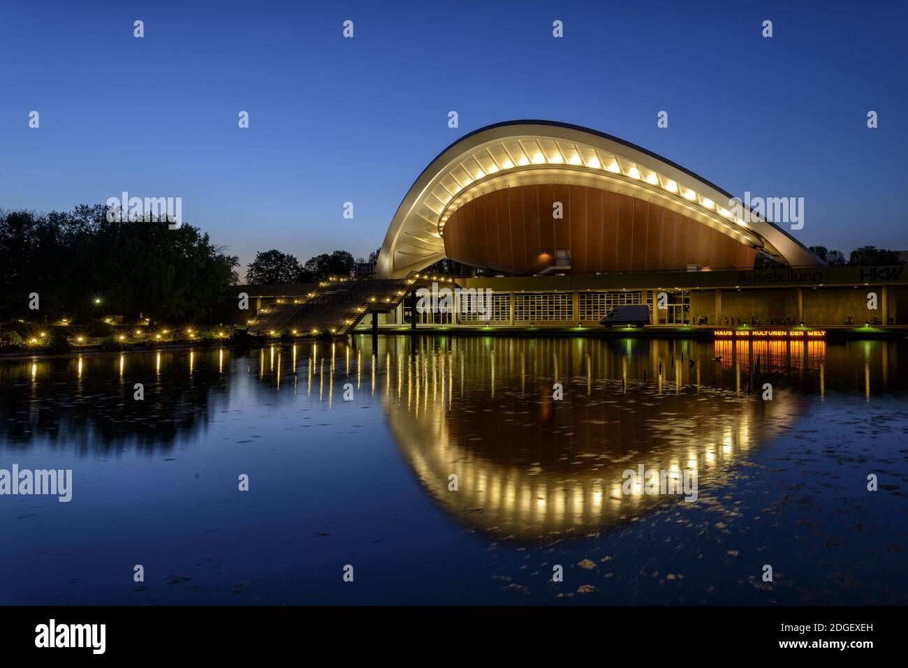 Haus der Kulturen der Welt di Berlino Foto Stock