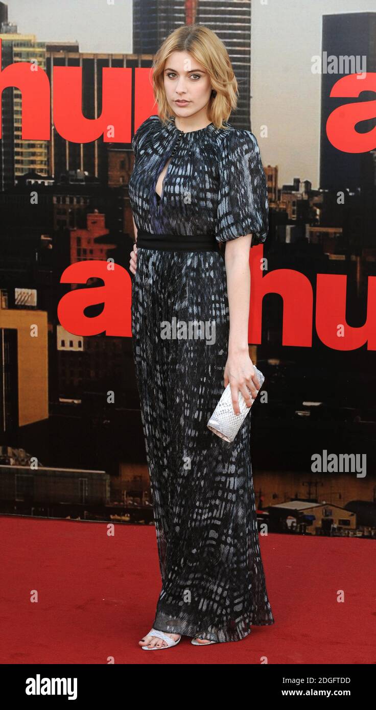 Greta Gerwig arriva alla prima britannica di Arthur, Vue Cinema, The O2, Greenwich, Londra. Foto Stock