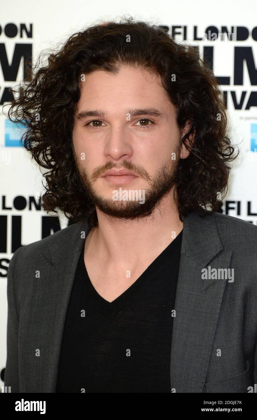 Kit Harington partecipa alla fotocellula per il Testamento della Gioventù durante il 58th BFI London Film Festival al May Fair Hotel di Londra. Foto Stock