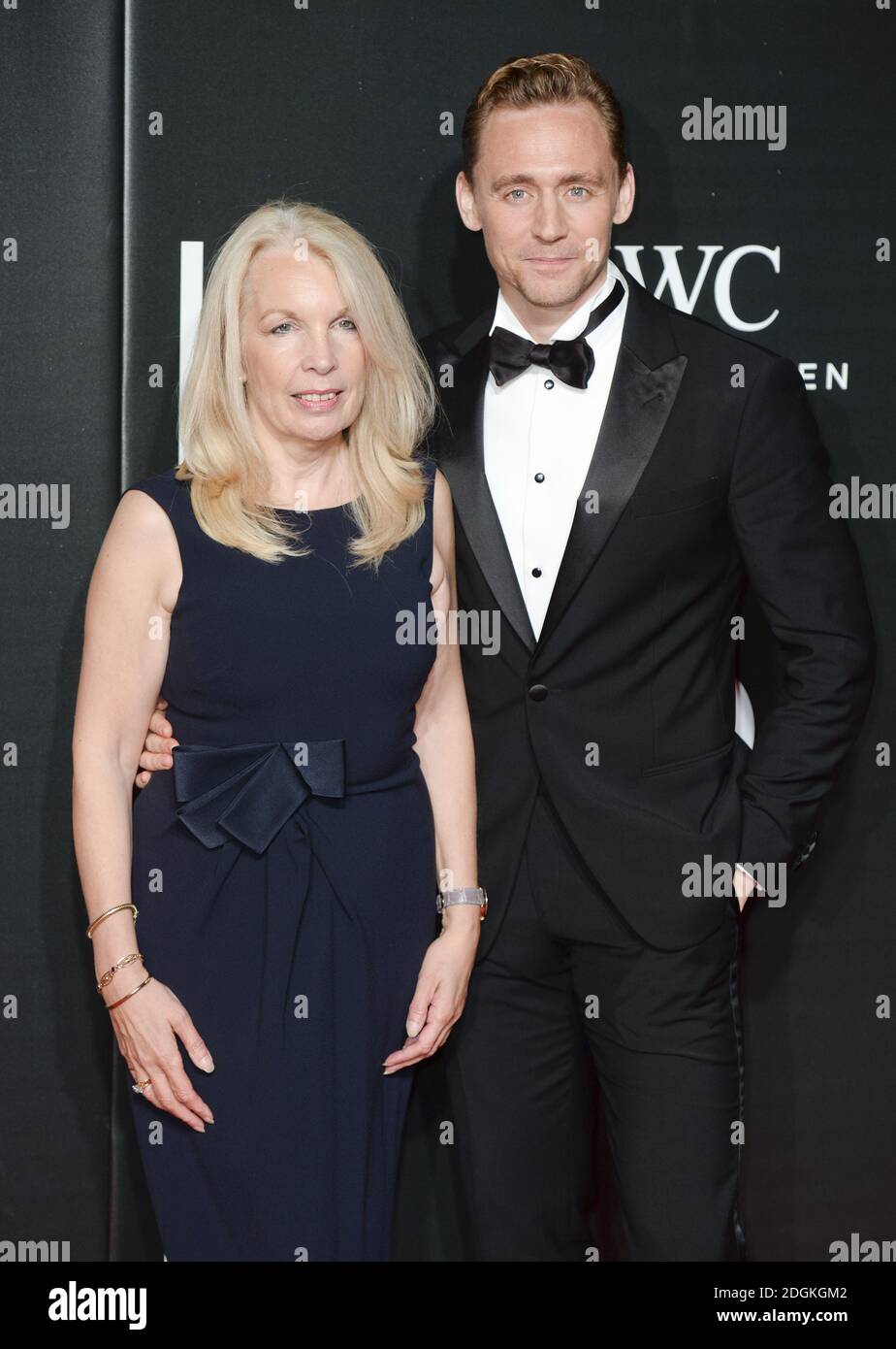 Amanda Nevill e Tom Hiddleston partecipano alla BFI Luminous Gala Dinner parte del British Film Institutes London Film Festival, Londra il credito fotografico dovrebbe essere: Doug Peters/ EMPICS Entertainment Foto Stock