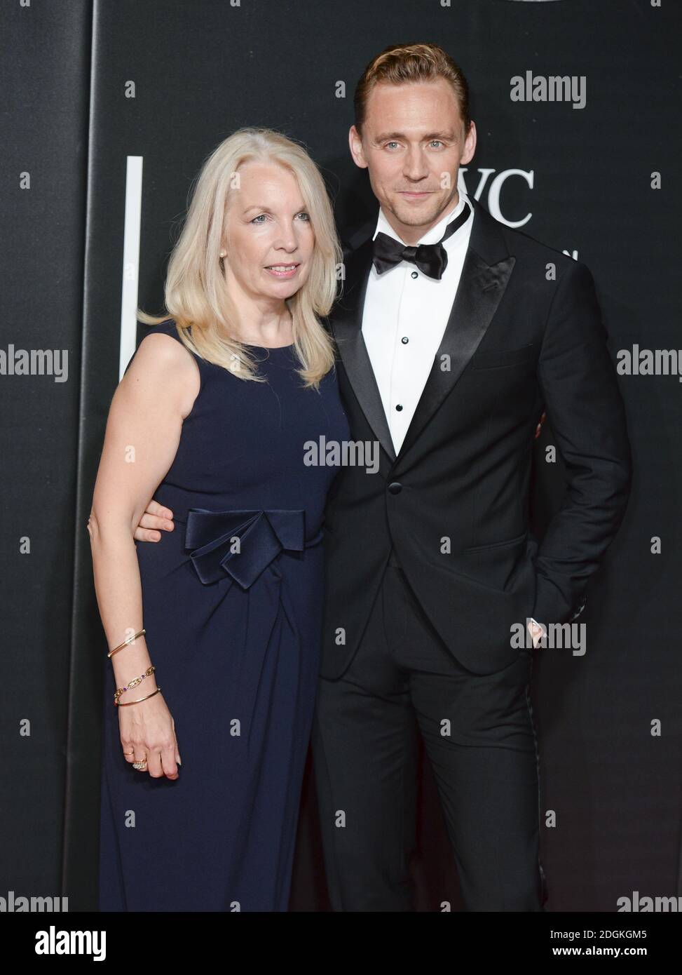 Amanda Nevill e Tom Hiddleston partecipano alla BFI Luminous Gala Dinner parte del British Film Institutes London Film Festival, Londra il credito fotografico dovrebbe essere: Doug Peters/ EMPICS Entertainment Foto Stock