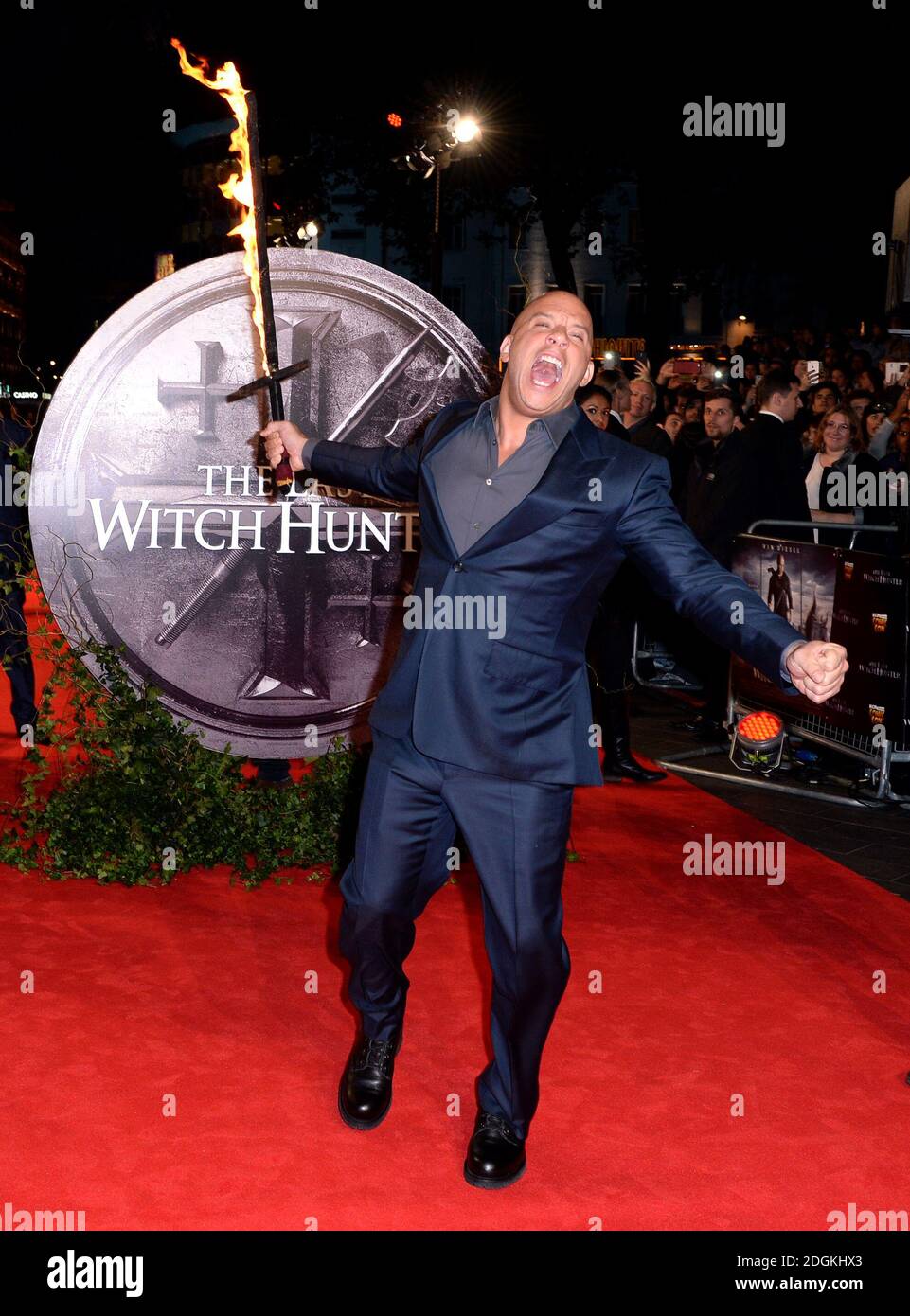 *Alternate Crop* Vin Diesel partecipa alla prima europea dell'ultimo cacciatore di streghe all'Empire Cinema, Leicester Square, Londra. Foto Stock