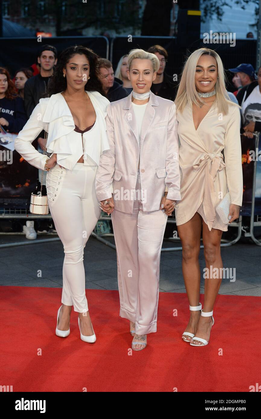 Alexandra Buggs, Courtney Rumbold e Karis Anderson di Stooshe frequentano la prima europea di Deepwater Horizon tenutasi a Cineworld Leicester Square, Londra. Data immagine: Lunedì 26 settembre 2016. Il credito fotografico dovrebbe essere: Doug Peters/ EMPICS Entertainment. Foto Stock
