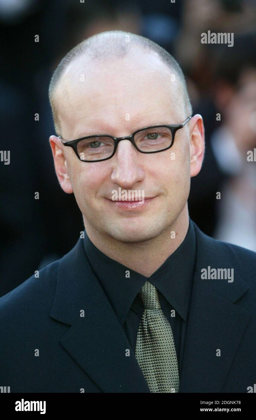 Steven Soderbergh alla prima del suo film Fanfan la Tulipe, il Festival del Cinema di Cannes 2003. Colpo di testa. Â©Doug Peters/allaction.co.uk Foto Stock