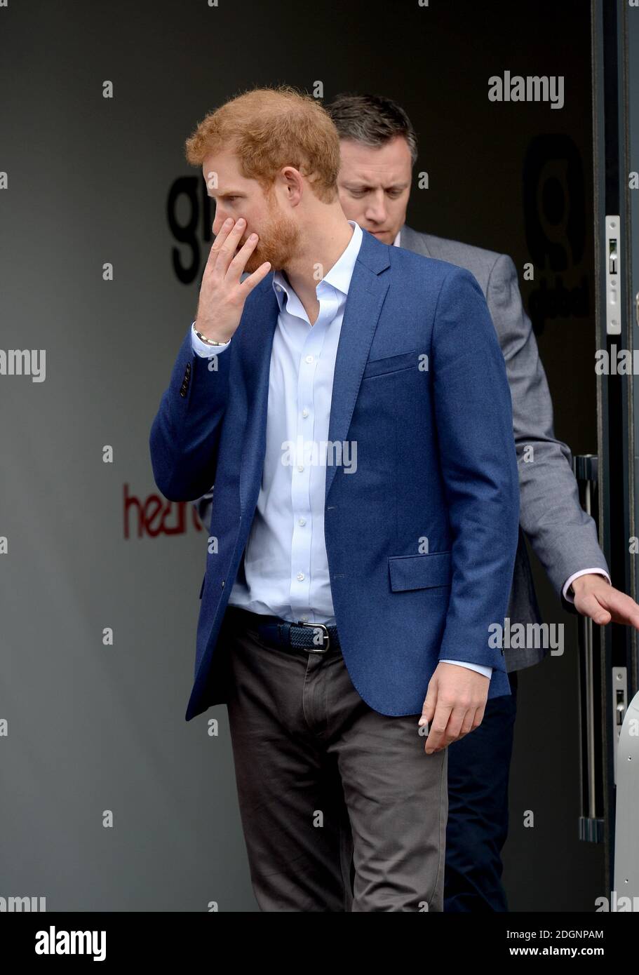 Prince Harry dopo aver partecipato all'apertura della Global Academy, Hayes, Londra. Il credito fotografico dovrebbe essere: Doug Peters/EMPICS Entertainment Foto Stock