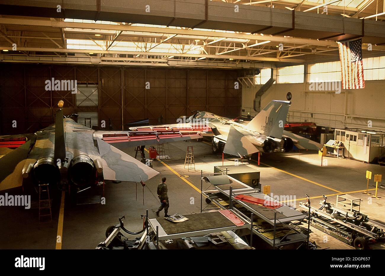 Base aerea RAF Upper Heyford Oxfordshire UK 1990. Sede del 20° USAF Tactical Fighter Wing. Volo F111 Aardvark. Foto Stock