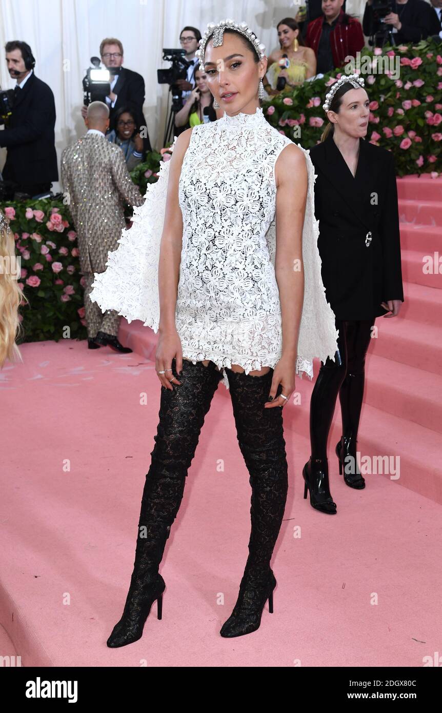 Gal Gadot frequentando il Metropolitan Museum of Art Costume Institute benefit Gala 2019 a New York, USA.Picture Credit dovrebbe leggere: Doug Peters/EMPICS Foto Stock