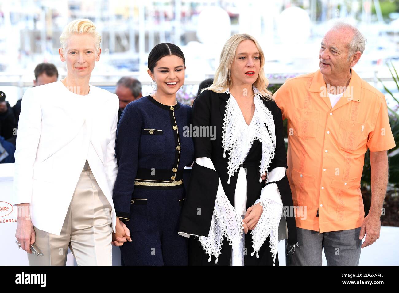 Tilda Swinton, Selena Gomez, Chloe Sevigny e Bill Murray (da sinistra a destra) partecipano alla fotocellula The Dead Do't Die, durante il 72esimo Festival del Cinema di Cannes. Il credito fotografico dovrebbe essere: Doug Peters/EMPICS Foto Stock