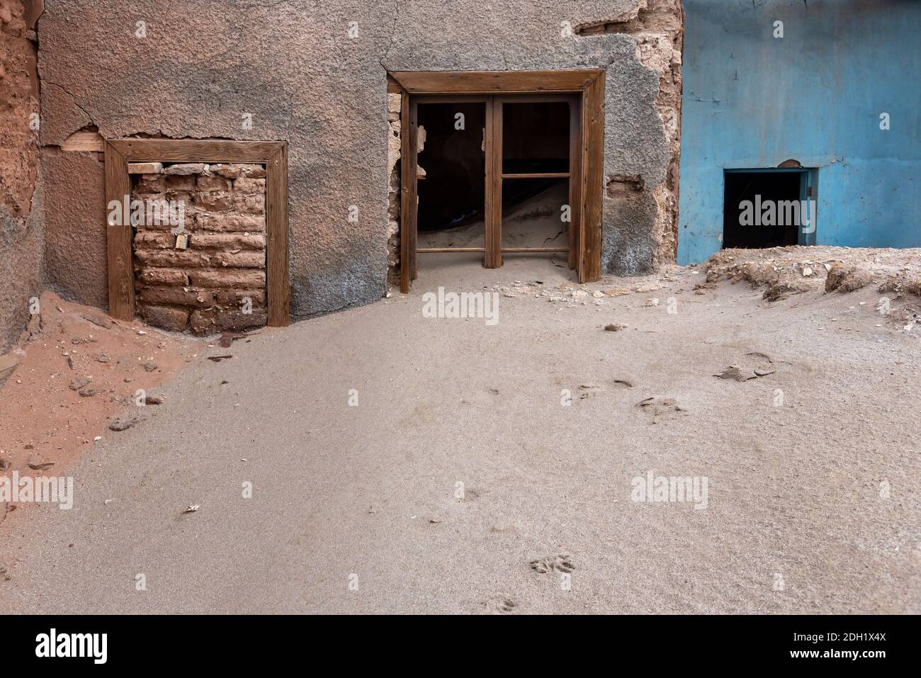 Vecchia casa abbandonata in rovina nel sud-ovest del Boliviano altiplano Foto Stock