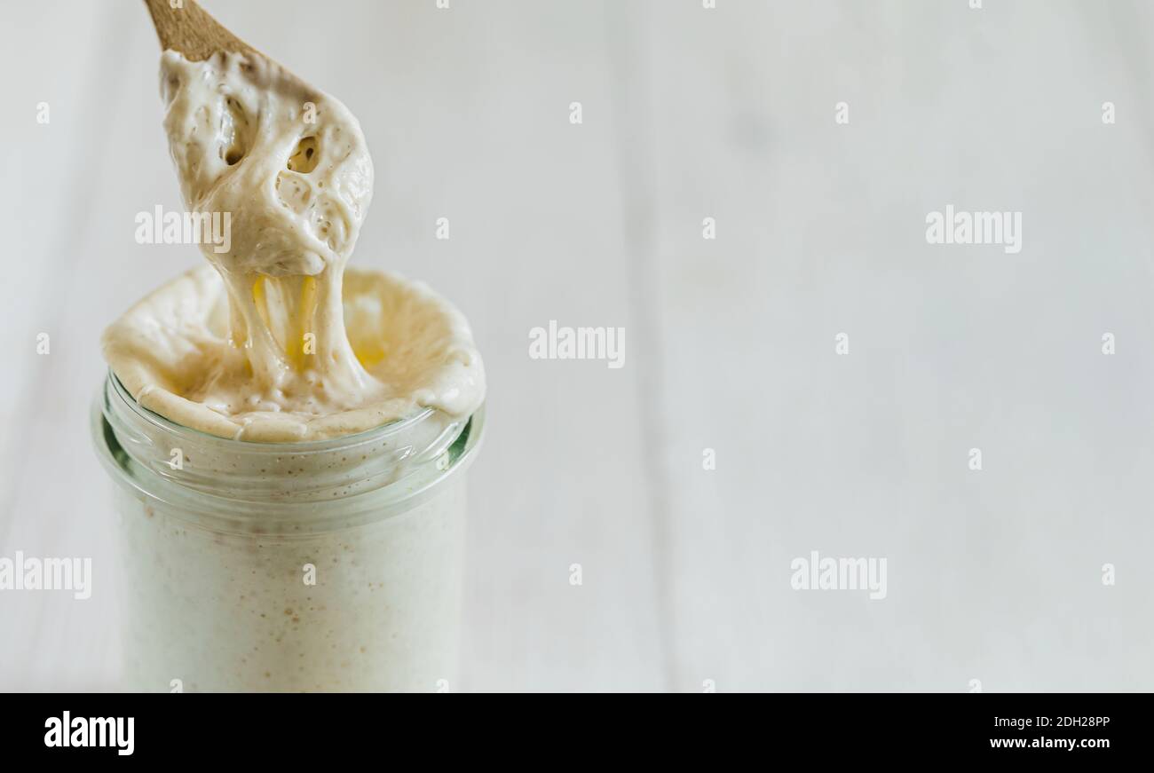 Pronto per preparare un antipasto di pasta di pane Foto Stock