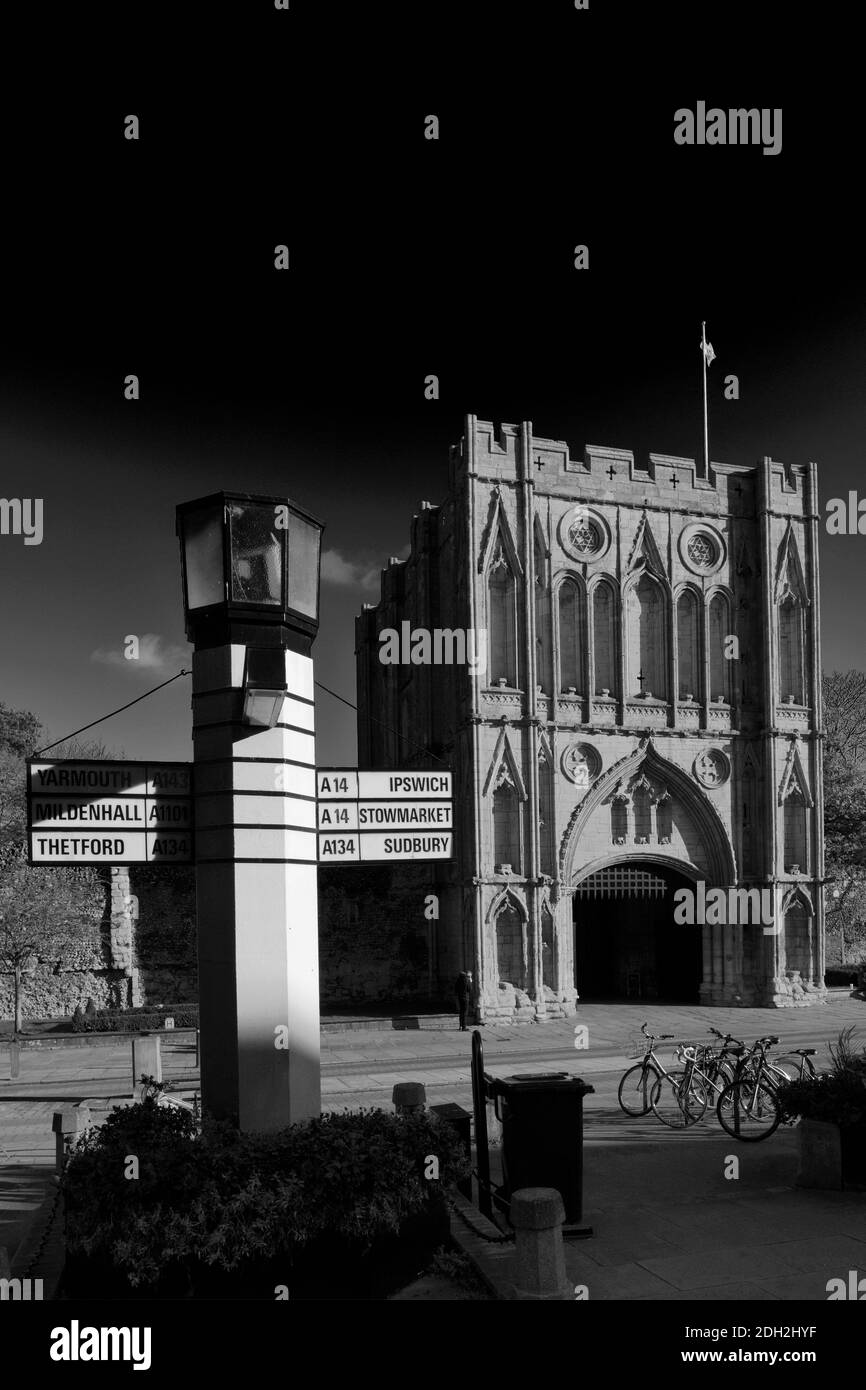 The Abbey Gate, St Edmundsbury Cathedral, Bury St Edmunds City, Suffolk County, Inghilterra Foto Stock