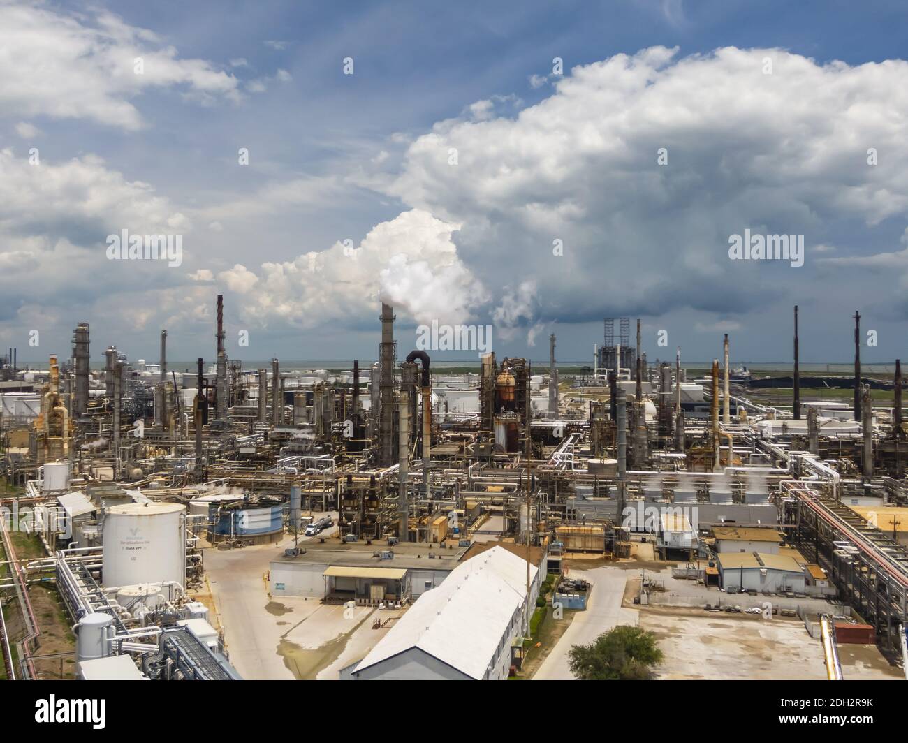 Vista aerea di una raffineria di petrolio sul Golfo del Texas Costa Foto Stock